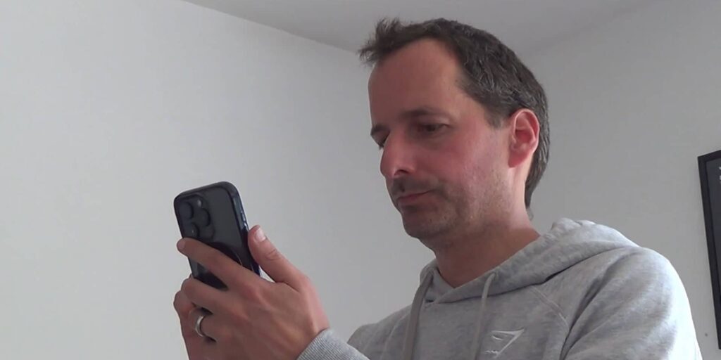 thumb (1) thumb (1)